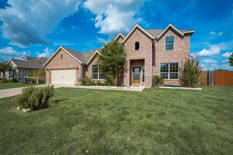 3748 Park Ave, Forest Hill, TX 76140