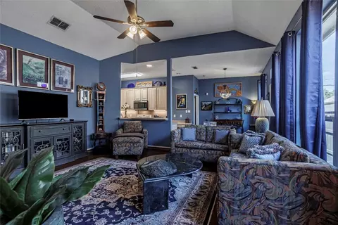 3217 Cape Cod Ct, Arlington, TX 76017