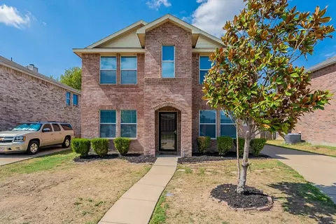 731 Lentisco Dr, Lancaster, TX 75146
