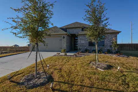 509 W Criner St, Grandview, TX 76050
