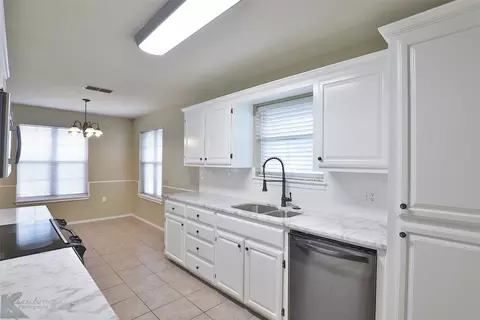1602 Derrick Dr, Haskell, TX 79521 photo 7