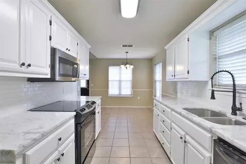 1602 Derrick Dr, Haskell, TX 79521 photo 8