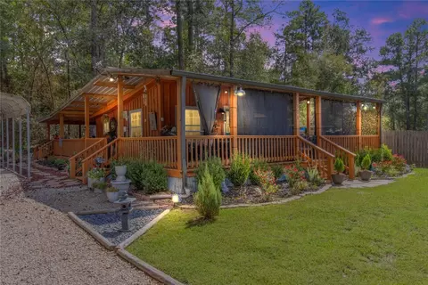 511 County Road 198, Gary, TX 75643