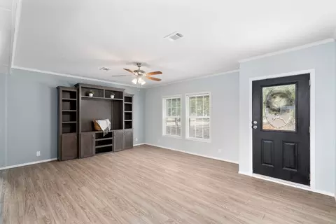 16671 Flow Rd, Krum, TX 76249 photo 8