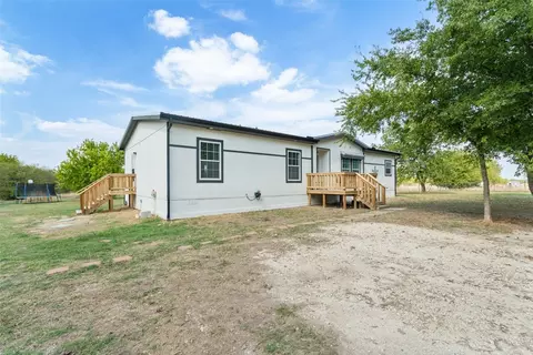 16671 Flow Rd, Krum, TX 76249 photo 31