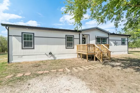 16671 Flow Rd, Krum, TX 76249 photo 6