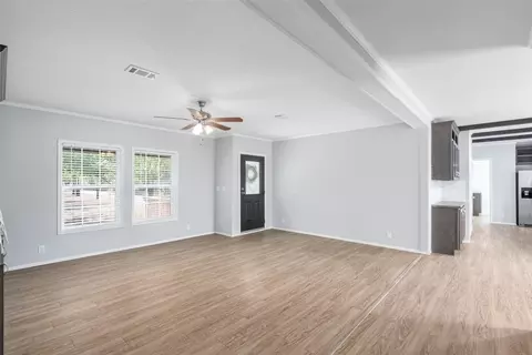 16671 Flow Rd, Krum, TX 76249 photo 9