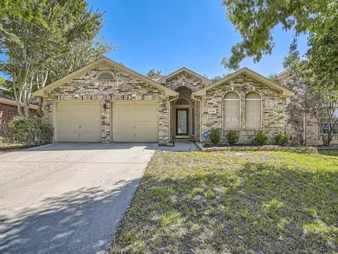 4144 Boulder Park Dr, Euless, TX 76040
