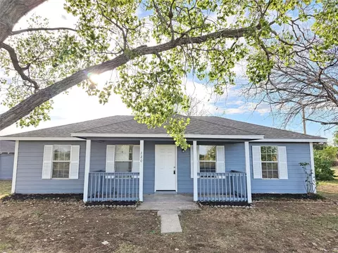220 County Road 454, Eastland, TX 76448