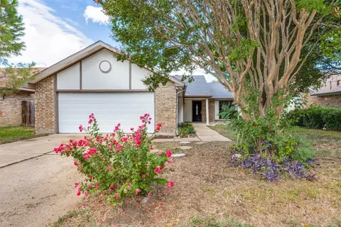 2305 Sharpshire Ln, Arlington, TX 76014