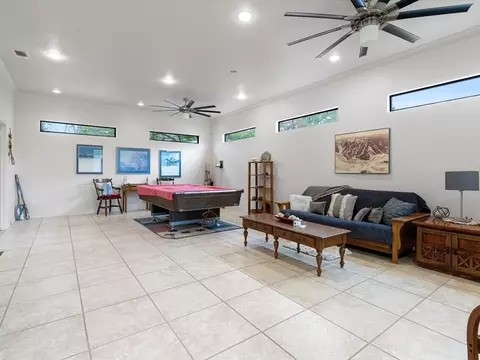 209 Ridgeway Ave, Azle, TX 76020