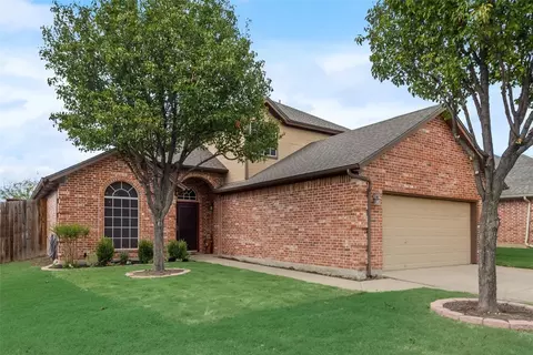 6833 Cheatham Dr, Watauga, TX 76148