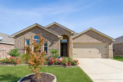 1010 N Churchill Dr, Fate, TX 75189