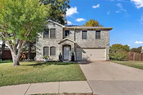 8304 Early Dawn Trl, Denton, TX 76210
