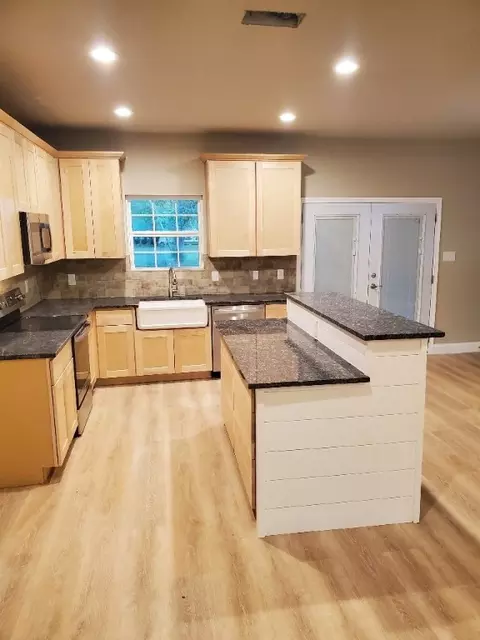 404 2nd St, Commerce, TX 75428 photo 17