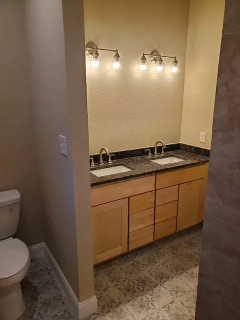 404 2nd St, Commerce, TX 75428 photo 8