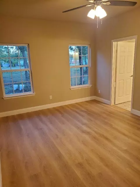 404 2nd St, Commerce, TX 75428 photo 9