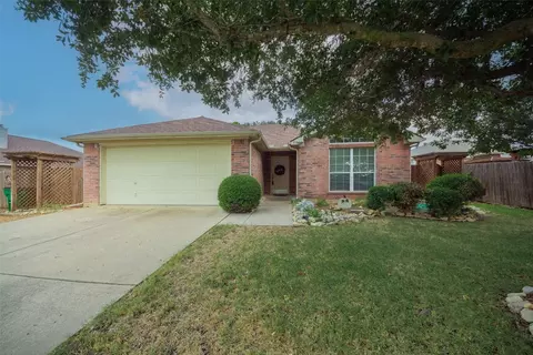 515 Stirling Rd, Rhome, TX 76078