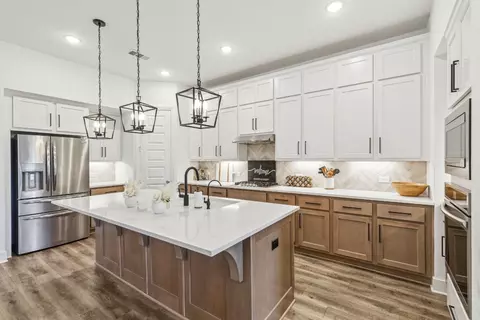 4112 Dartmoor Dr, Aubrey, TX 76227