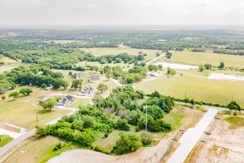 2430 N Cardinal Rd, Reno, TX 76020