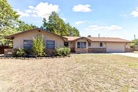 1705 Wildwood St, Corinth, TX 76210