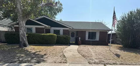 3310 Bobbie Ln, Garland, TX 75042