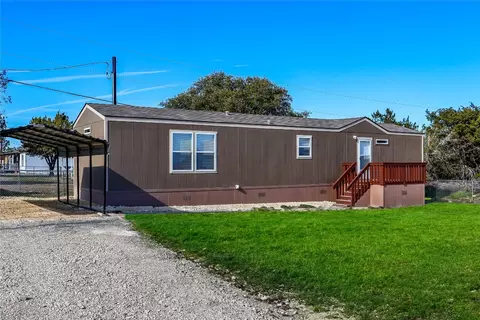 3620 Evergreen Dr, Granbury, TX 76048