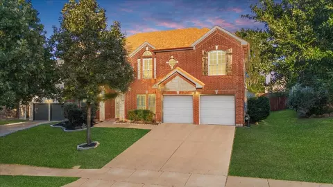 3 Addison Ct, Mansfield, TX 76063