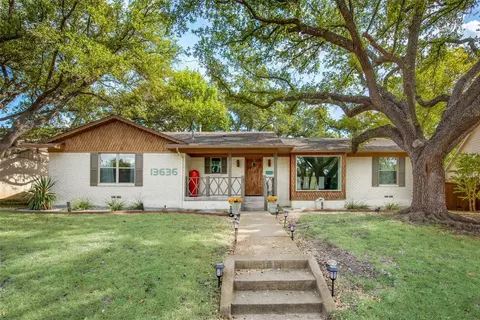 13636 Far Hills Ln, Dallas, TX 75240