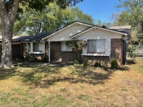 936 Marlene Dr, Everman, TX 76140