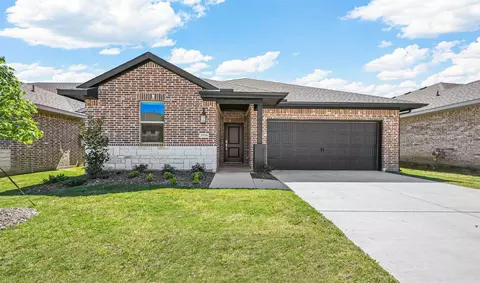 2526 Broken Bow Dr, Seagoville, TX 75159