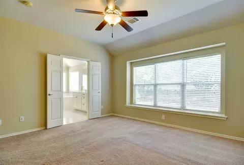 9249 Odeum Dr, Fort Worth, TX 76244 photo 17