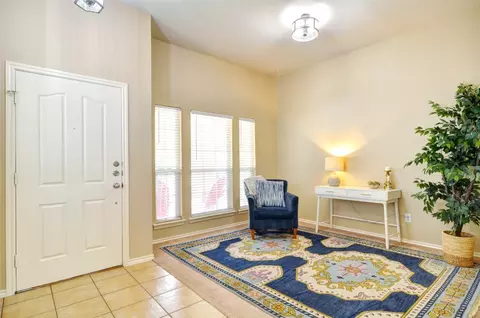 9249 Odeum Dr, Fort Worth, TX 76244 photo 5