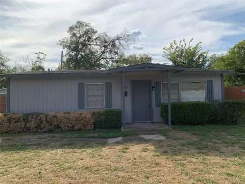 1205 N Galloway Ave, Mesquite, TX 75149