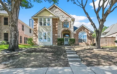872 Pinnacle Cir, Lewisville, TX 75077