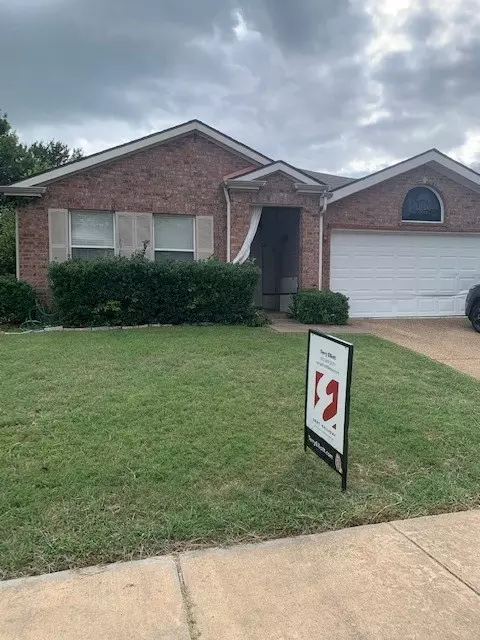 2915 Post Oak Dr, Seagoville, TX 75159
