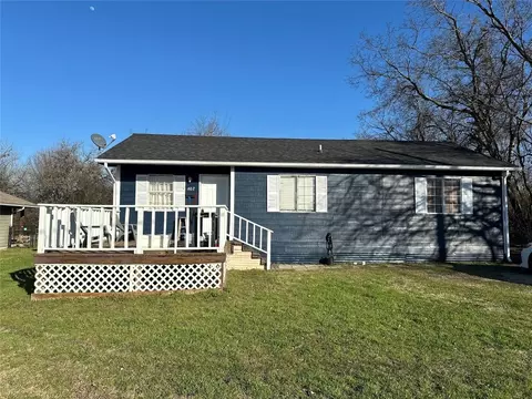 602 Jackson St, Farmersville, TX 75442