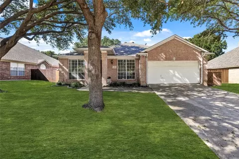 2509 Brighton Dr, Flower Mound, TX 75028