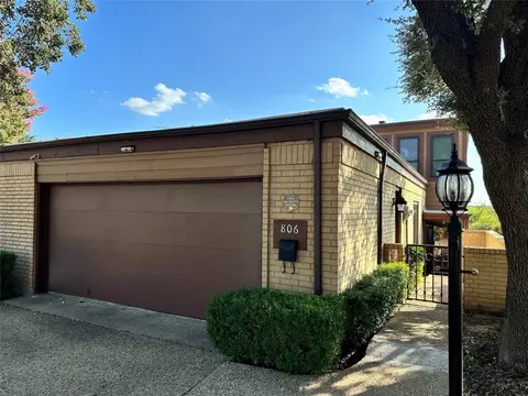 806 Heights Dr, Fort Worth, TX 76112
