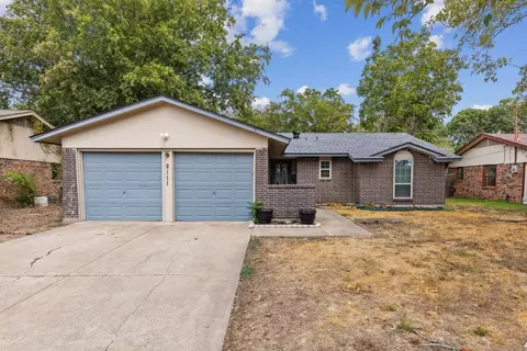 2111 18th St, Plano, TX 75074