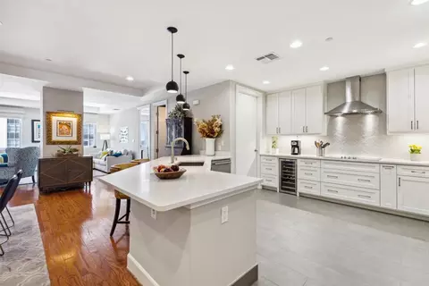 1505 Elm St #1203, Dallas, TX 75201