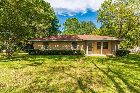 1505 Mansfield Rd, Reno, TX 75462
