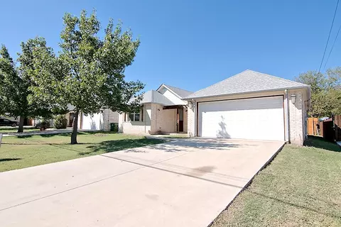 111 Ralph St, White Settlement, TX 76108