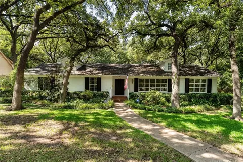 1601 Live Oak Dr, Irving, TX 75061
