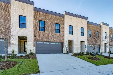 2049 Layla Dr, Waxahachie, TX 75165