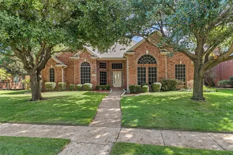 310 N Heartz Rd, Coppell, TX 75019