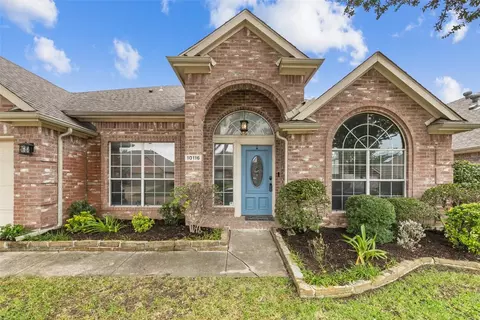10116 Norman Ct, Irving, TX 75063