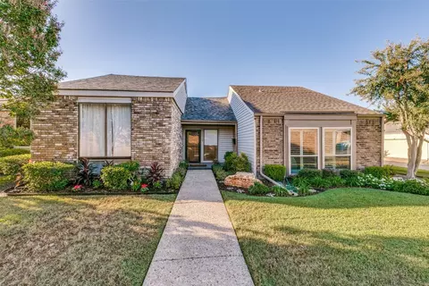 6829 Anglebluff Cir, Dallas, TX 75248