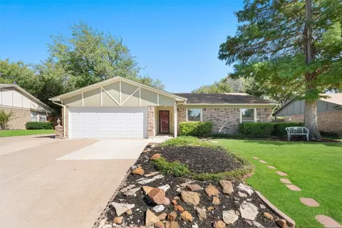 3124 Murphy Dr, Bedford, TX 76021