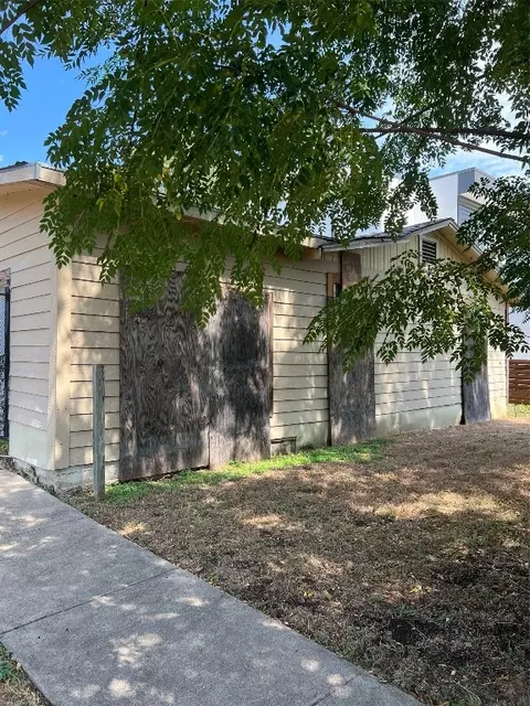 1959 Leath St, Dallas, TX 75212
